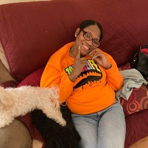 Meet your Posher, Leticia